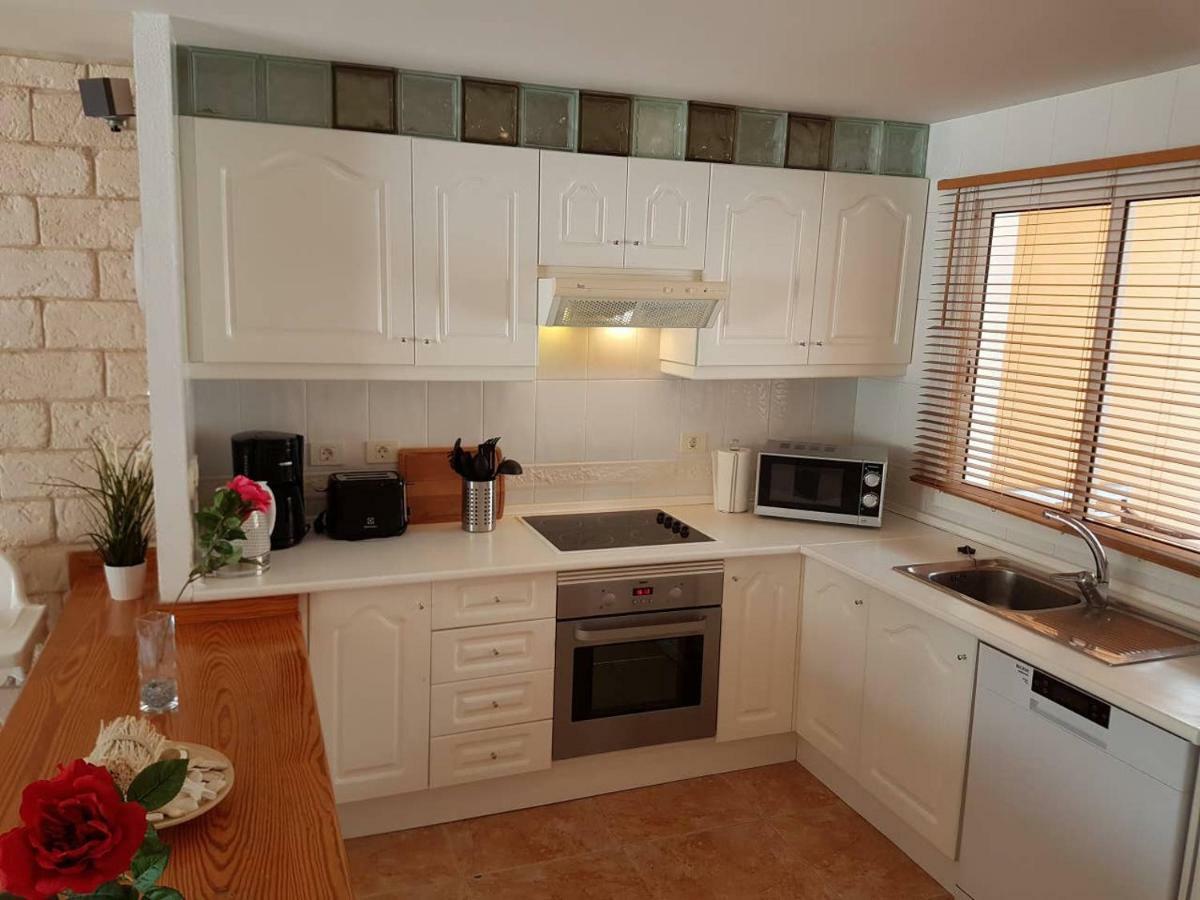 Villa Roque Del Conde With Fantastic Sea View, Terrace, Pool, Wifi, Sat-Tv, Garage Costa Adeje  Exterior foto